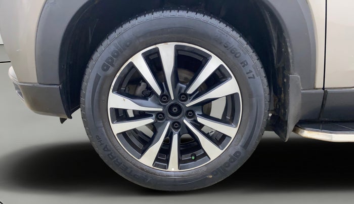 2019 Nissan Kicks XV DIESEL, Diesel, Manual, 48,512 km, Left Front Wheel