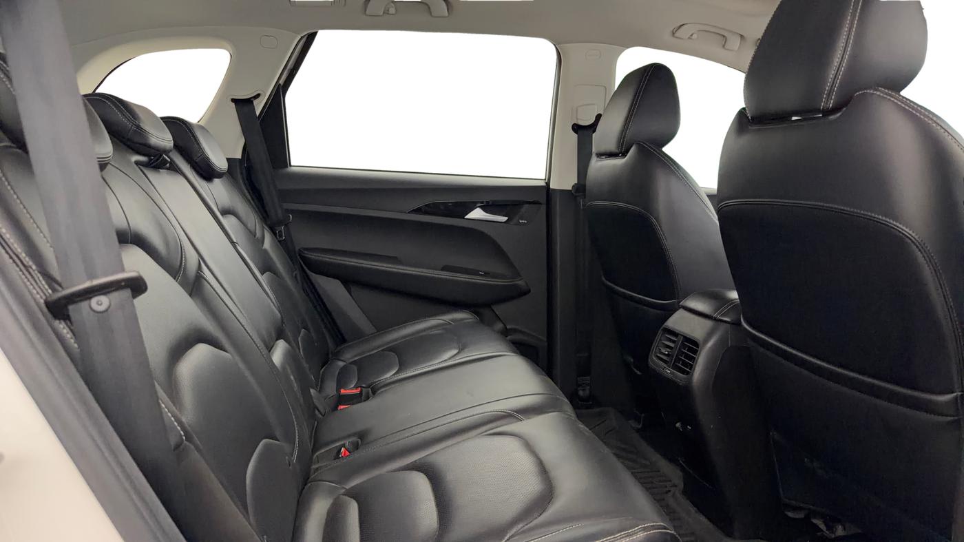 2021 MG HECTOR SHARP 1.5 PETROL CVT, Petrol, Automatic, 84,782 km, Right Side Rear Door Cabin
