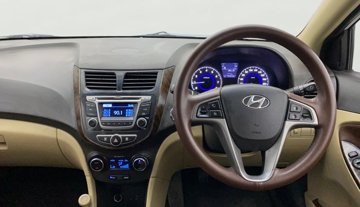 2015 Hyundai Verna FLUIDIC 4S 1.6 VTVT S(O), Petrol, Manual, 71,982 km, Steering Wheel Close Up