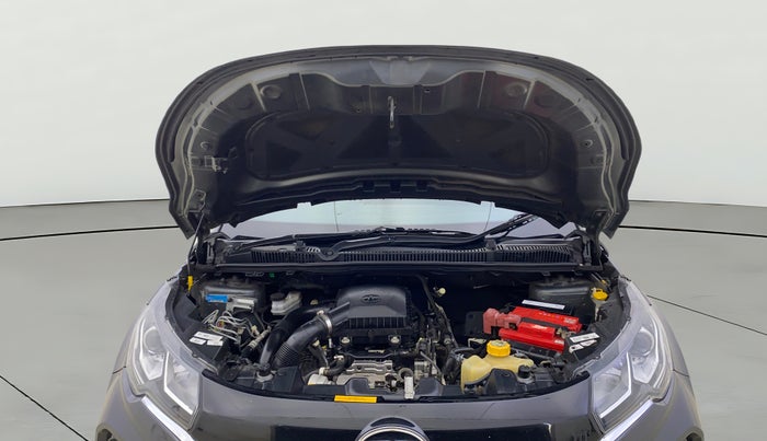 2023 Tata NEXON XMA PETROL, Petrol, Automatic, 30,496 km, Open Bonet