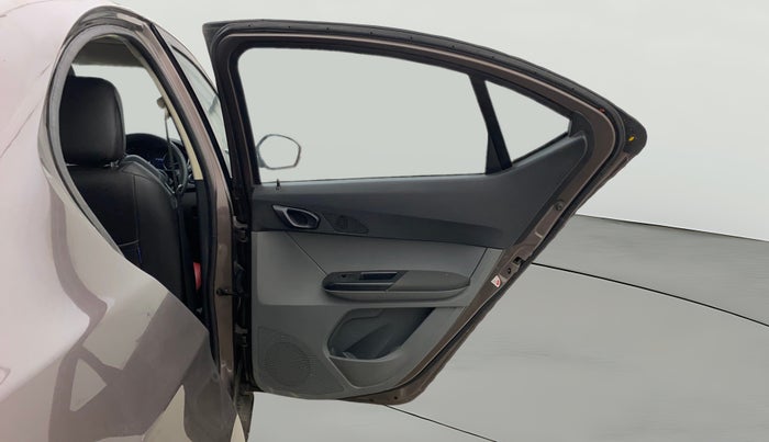 2018 Tata TIGOR XT PETROL, Petrol, Manual, 47,102 km, RHS Rear Door