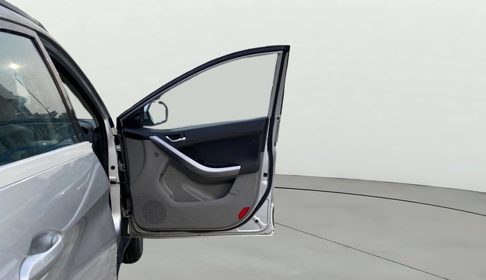 2018 Tata NEXON XZ PLUS DIESEL, Diesel, Manual, 65,328 km, RHS Front Door