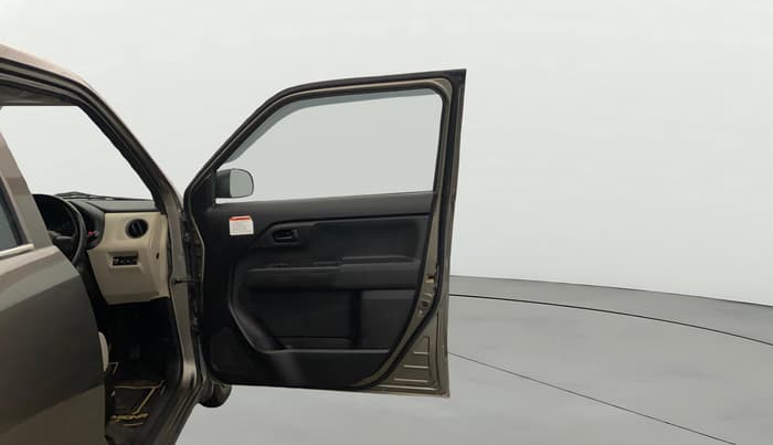 2022 Maruti New Wagon-R LXI CNG 1.0, CNG, Manual, 1,30,130 km, RHS Front Door