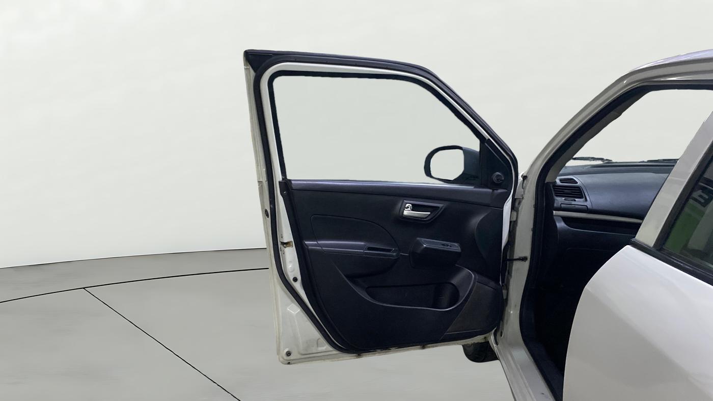 2012 Maruti Swift LDI, Diesel, Manual, 1,27,114 km, LHS Front Door