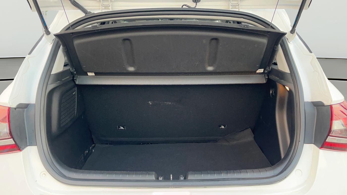 2023 Hyundai NEW I20 ASTA (O) 1.2 MT, Petrol, Manual, 19,450 km, Boot Open Zoomed View
