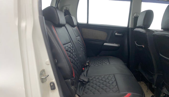 2015 Maruti Wagon R 1.0 VXI, Petrol, Manual, 63,975 km, Right Side Rear Door Cabin