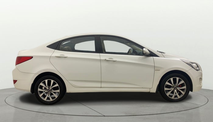 2016 Hyundai Verna 1.6 VTVT SX, Petrol, Manual, 82,845 km, Right Side View