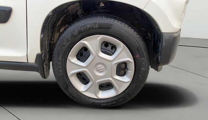 2022 Maruti S PRESSO VXI (O), Petrol, Manual, 9,139 km, Right Front Wheel