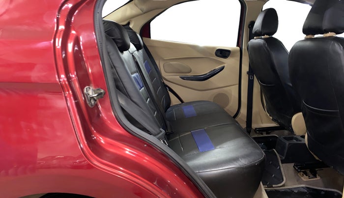 2018 Ford Figo Aspire TITANIUM 1.2 PETROL, Petrol, Manual, 45,715 km, Right Side Rear Door Cabin