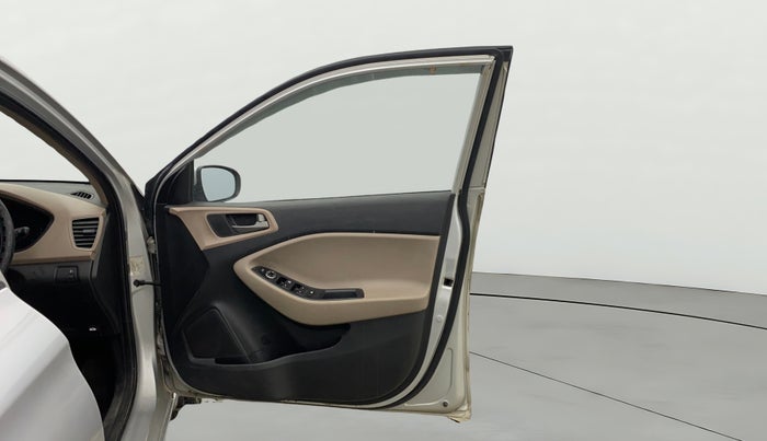 2017 Hyundai Elite i20 SPORTZ 1.2, Petrol, Manual, 97,015 km, RHS Front Door