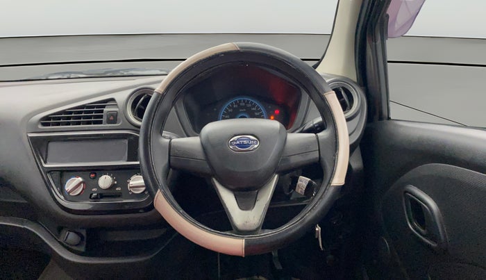 2017 Datsun Redi Go T (O), Petrol, Manual, 52,379 km, Steering Wheel Close Up