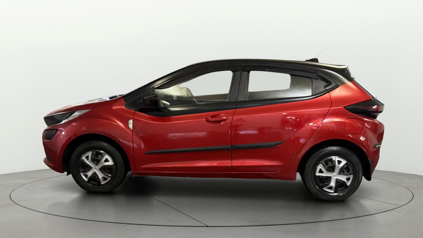 2020 Tata ALTROZ XE PETROL, CNG, Manual, 46,574 km, Left Side