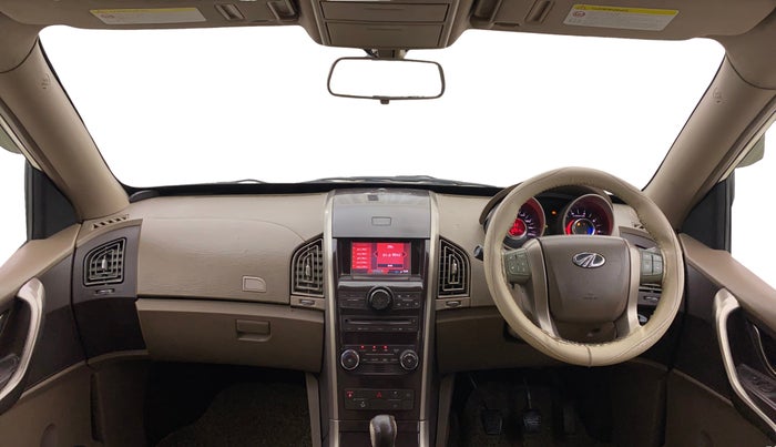 2012 Mahindra XUV500 W8, Diesel, Manual, 1,34,908 km, Dashboard
