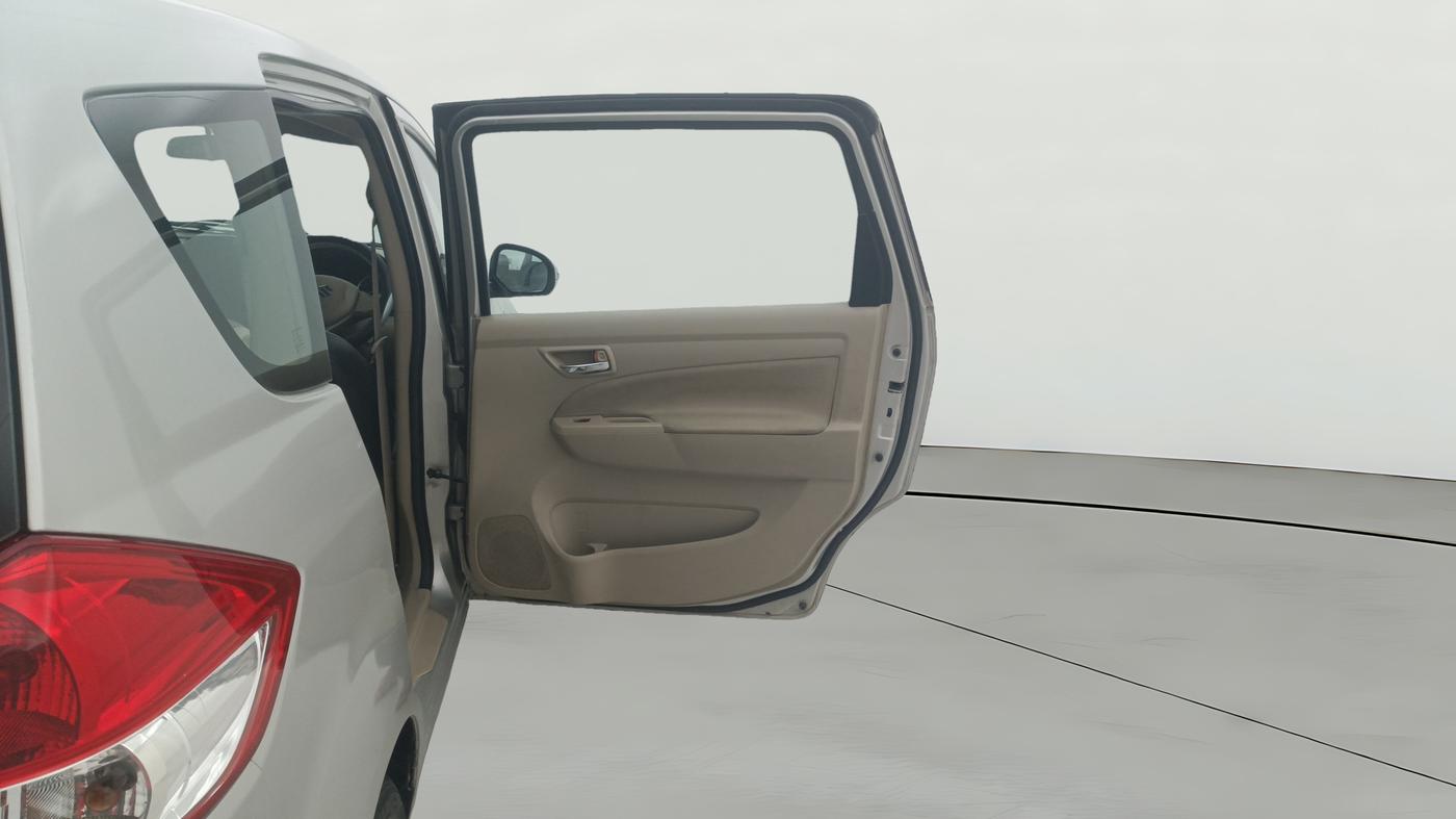 2016 Maruti Ertiga VDI SHVS, Diesel, Manual, 84,723 km, RHS Rear Door