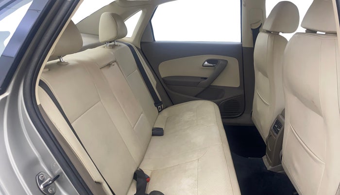 2015 Skoda Rapid ELEGANCE 1.6 MPI MT, Petrol, Manual, 75,596 km, Right Side Rear Door Cabin