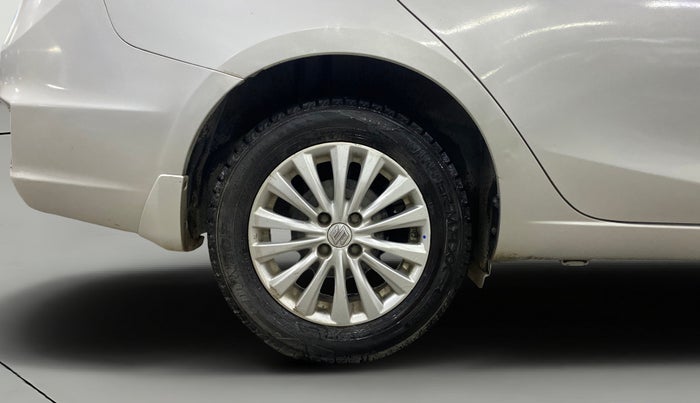 2017 Maruti Ciaz ZETA 1.4  MT PETROL, Petrol, Manual, 90,673 km, Right Rear Wheel