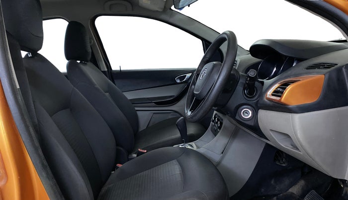 2018 Tata Tiago XZA PETROL, Petrol, Automatic, 50,546 km, Right Side Front Door Cabin