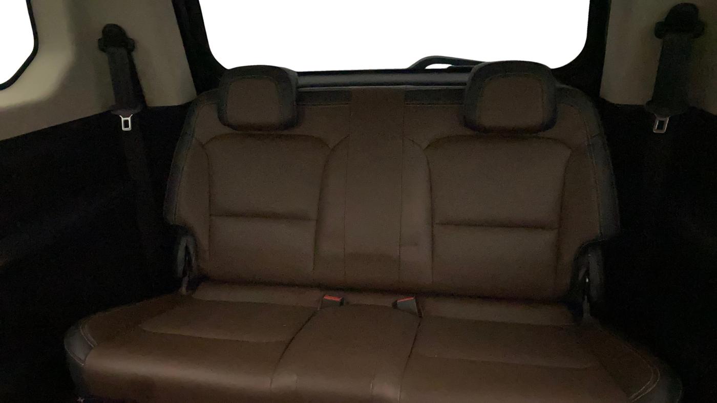 2023 Mahindra SCORPIO-N Z8 PETROL AT 7 STR, Petrol, Automatic, 82,364 km, Third Seat Row ( optional )