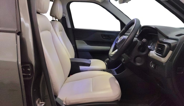 2022 Tata PUNCH  ACCOMPLISHED AMT CAMO EDITION, CNG, Automatic, 51,218 km, Right Side Front Door Cabin