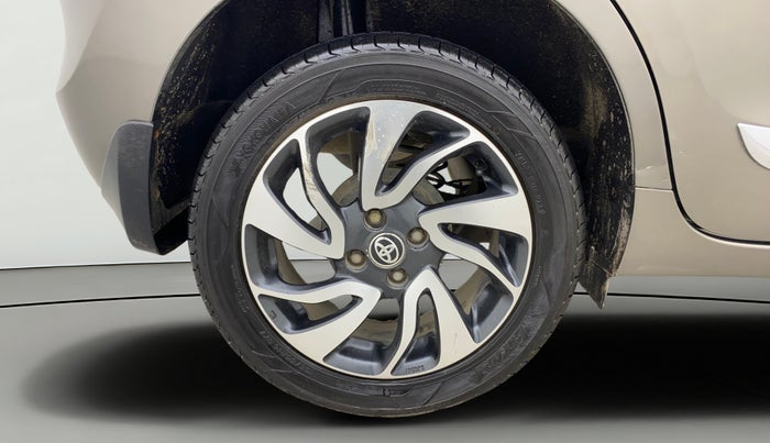 2020 Toyota Glanza V, Petrol, Manual, 60,189 km, Right Rear Wheel