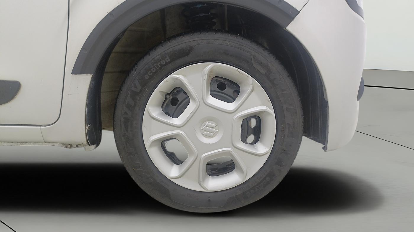 2022 Maruti New Wagon-R VXI CNG 1.0, CNG, Manual, 50,080 km, Right Front Wheel
