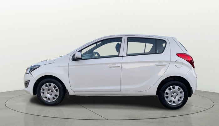 2013 Hyundai i20 MAGNA (O) 1.2, Petrol, Manual, 96,014 km, Left Side