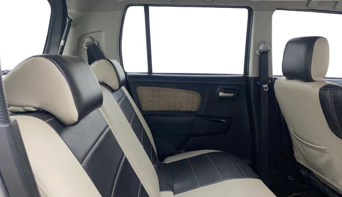 2018 Maruti New Wagon-R VXI (O) 1.0, Petrol, Manual, 51,314 km, Right Side Rear Door Cabin