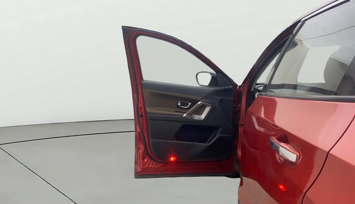 2020 Tata Harrier XZ PLUS 2.0L, Diesel, Manual, 64,706 km, LHS Front Door