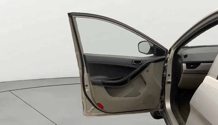 2018 Tata NEXON XM PETROL, CNG, Manual, 1,00,385 km, LHS Front Door
