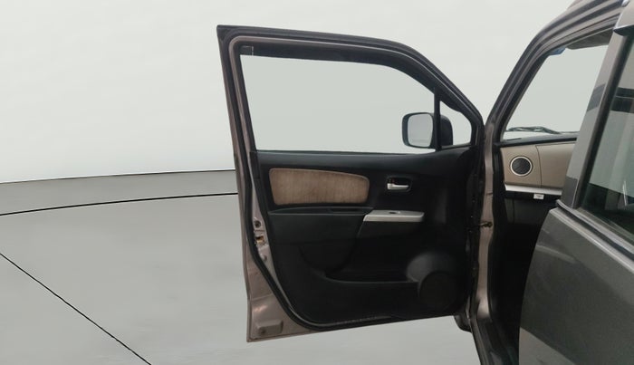 2013 Maruti Wagon R 1.0 VXI, Petrol, Manual, 53,988 km, LHS Front Door