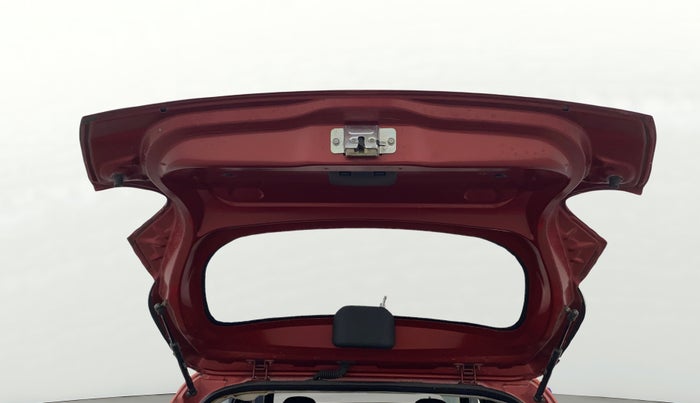 2016 Renault Kwid RXT 0.8, Petrol, Manual, 78,380 km, Boot Door Open