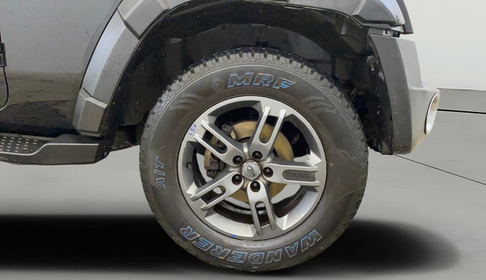 2021 Mahindra Thar LX  P 4WD AT CONVERTIBLE, Petrol, Automatic, 40,907 km, Right Front Wheel