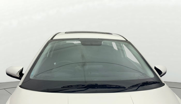 2022 Hyundai NEW I20 ASTA (O) 1.2 MT, Petrol, Manual, 23,071 km, Front Windshield