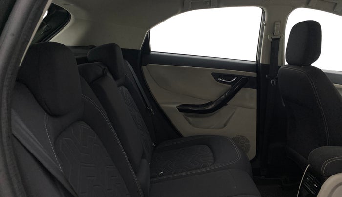 2023 Tata NEXON XZ PLUS DIESEL SUNROOF, Diesel, Manual, 67,922 km, Right Side Rear Door Cabin