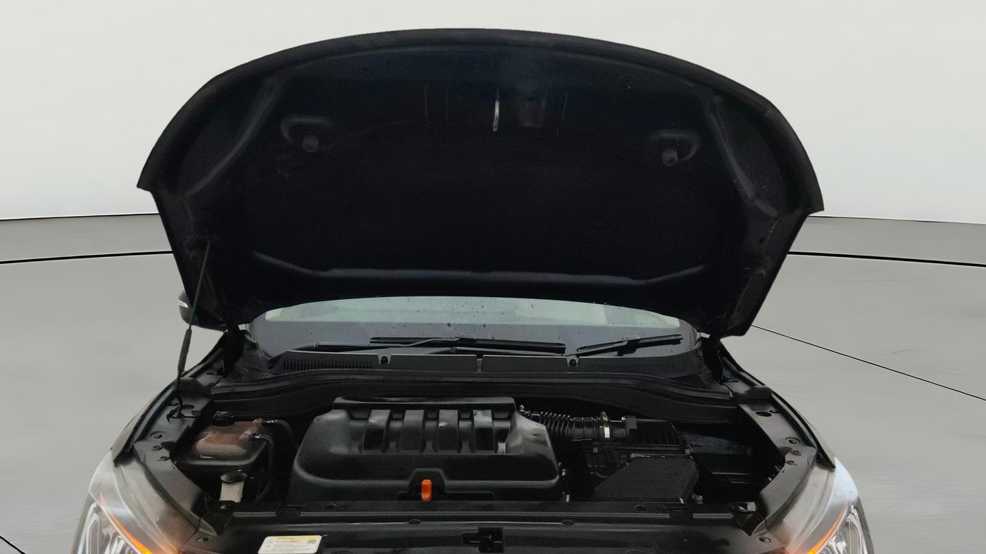 2021 Mahindra XUV700 AX 7 P MT 7 STR, Petrol, Manual, 37,871 km, Open Bonet