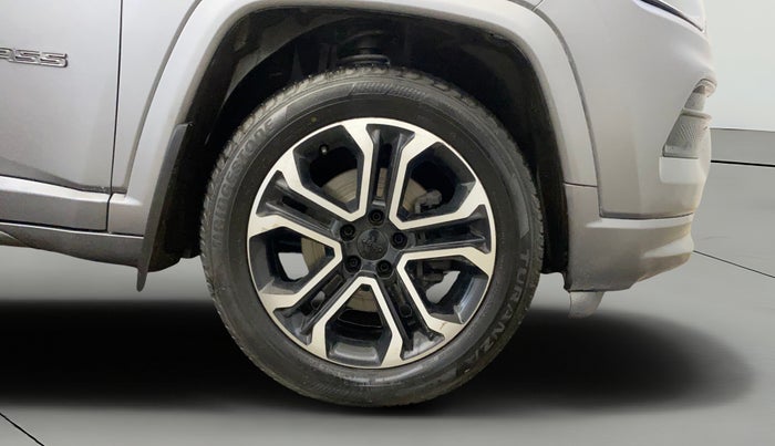 2022 Jeep Compass MODEL S (O) DIESEL 4X4 AT, Diesel, Automatic, 65,823 km, Right Front Wheel