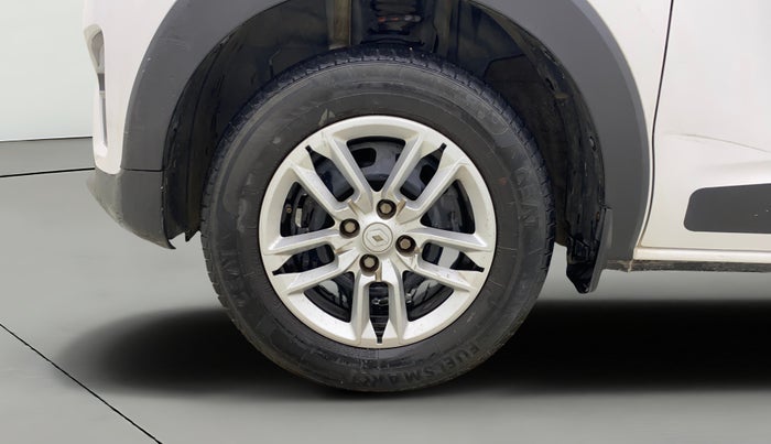 2021 Renault TRIBER RXT, Petrol, Manual, 37,725 km, Left Front Wheel