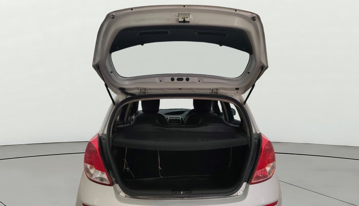 2013 Hyundai i20 MAGNA 1.2, Petrol, Manual, 77,604 km, Boot Door Open