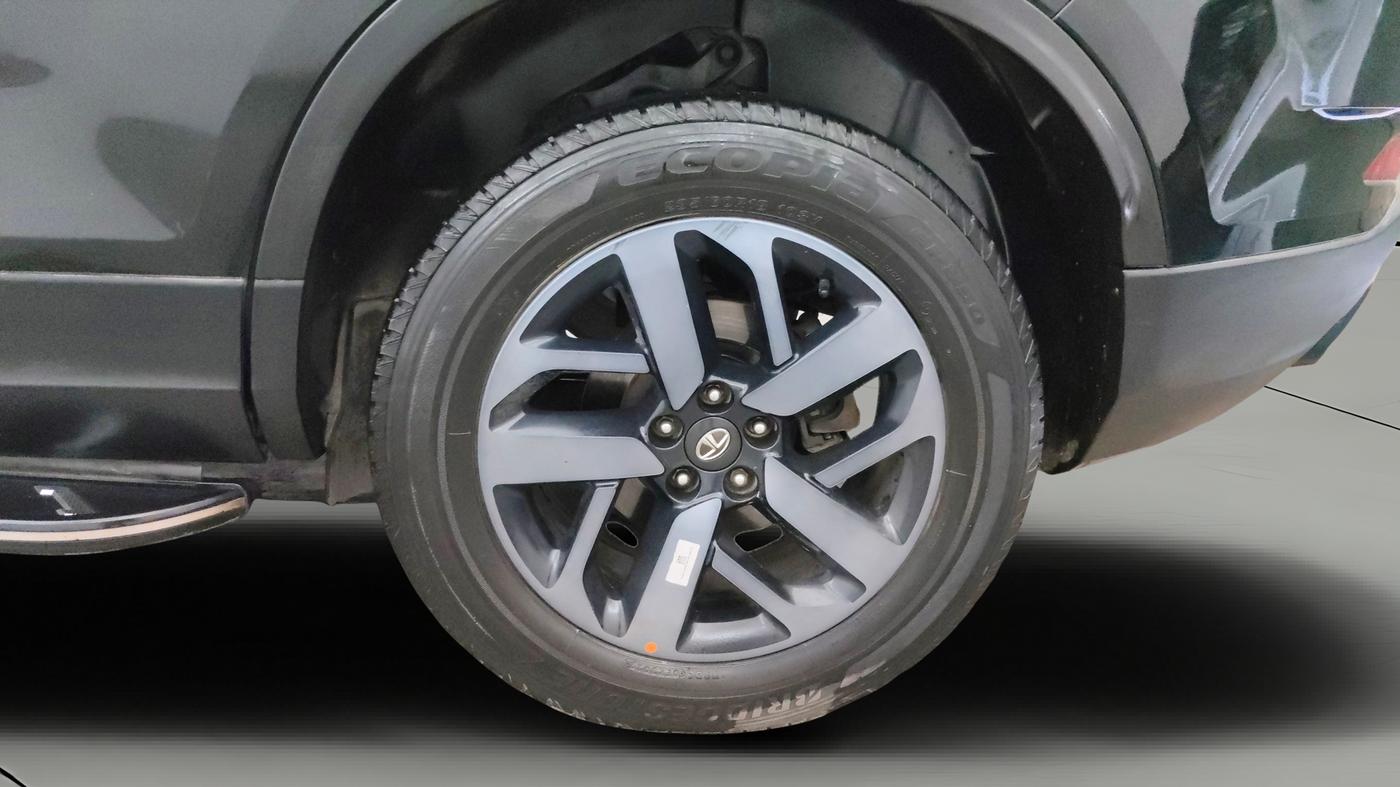 2022 Tata Safari XZA PLUS, Diesel, Automatic, 52,660 km, Left Rear Wheel