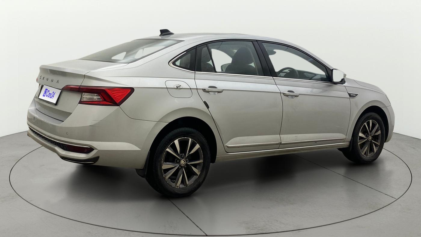 2022 Skoda SLAVIA STYLE 1.0L TSI MT, Petrol, Manual, 66,940 km, Right Back Diagonal