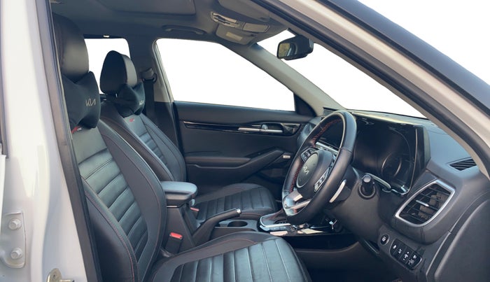 2021 KIA SELTOS GTX PLUS DCT 1.4 PETROL, Petrol, Automatic, 32,562 km, Right Side Front Door Cabin