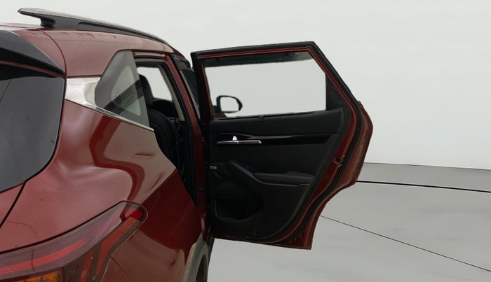 2021 KIA SELTOS GTX PLUS AT 1.5 DIESEL, Diesel, Automatic, 1,18,050 km, RHS Rear Door