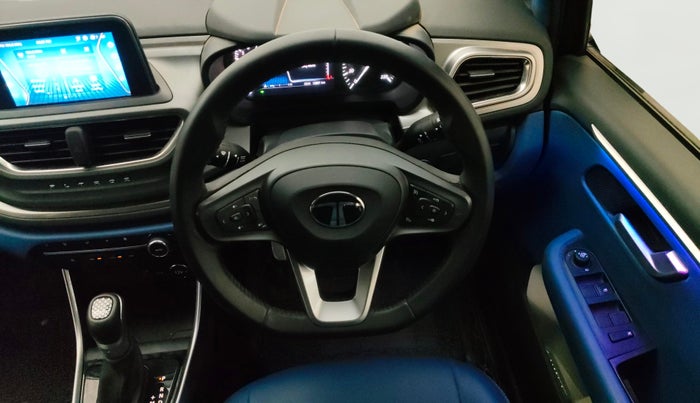 2024 Tata ALTROZ XZA + SUNROOF, Petrol, Automatic, 13,097 km, Steering Wheel Close Up