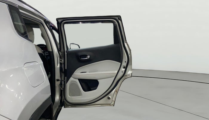 2018 Jeep Compass LIMITED 2.0 DIESEL, Diesel, Manual, 99,002 km, RHS Rear Door