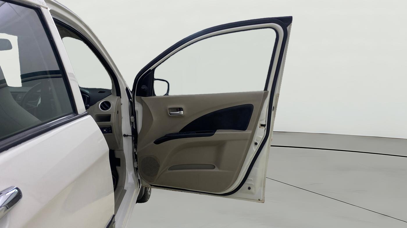 2017 Maruti Celerio VXI, CNG, Manual, 99,158 km, RHS Front Door