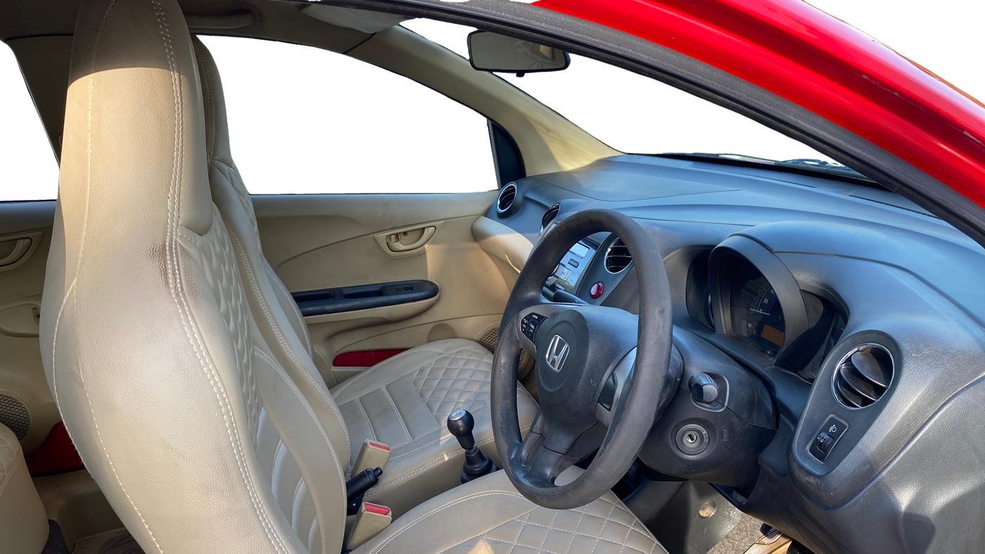 2015 Honda Brio S MT, Petrol, Manual, 53,094 km, Right Side Front Door Cabin