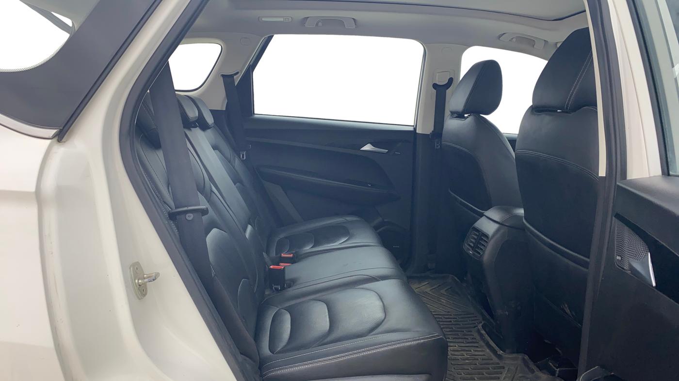2020 MG HECTOR SHARP HYBRID 1.5 PETROL, Petrol, Manual, 85,500 km, Right Side Rear Door Cabin
