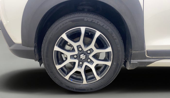 2022 Maruti XL6 ZETA AT, Petrol, Automatic, 37,084 km, Left Front Wheel