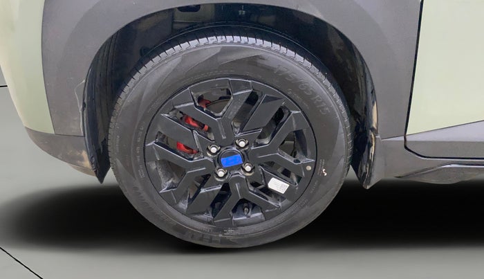 2024 Hyundai EXTER SX (O) Connect 1.2 AMT Knight Edition, Petrol, Automatic, 4,295 km, Left Front Wheel