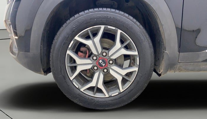 2021 KIA SELTOS GTX PLUS DCT 1.4 PETROL, Petrol, Automatic, 30,505 km, Left Front Wheel